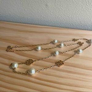 Torey Burch long gold and pearl neckless